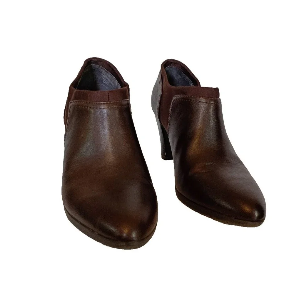 G H Bass  Gayle Brown Ankle Boots Slip On Booties Stretch Sides 3